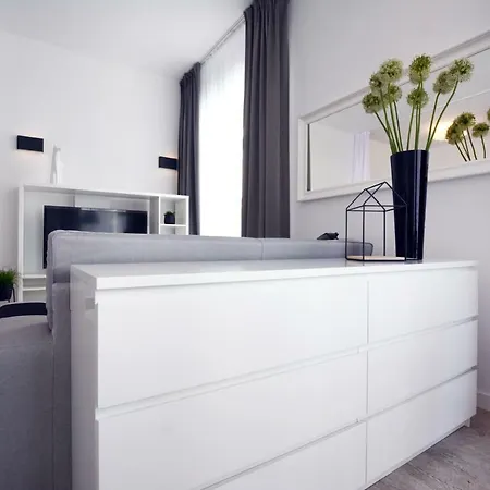 Towarowa كولوبرزيغ