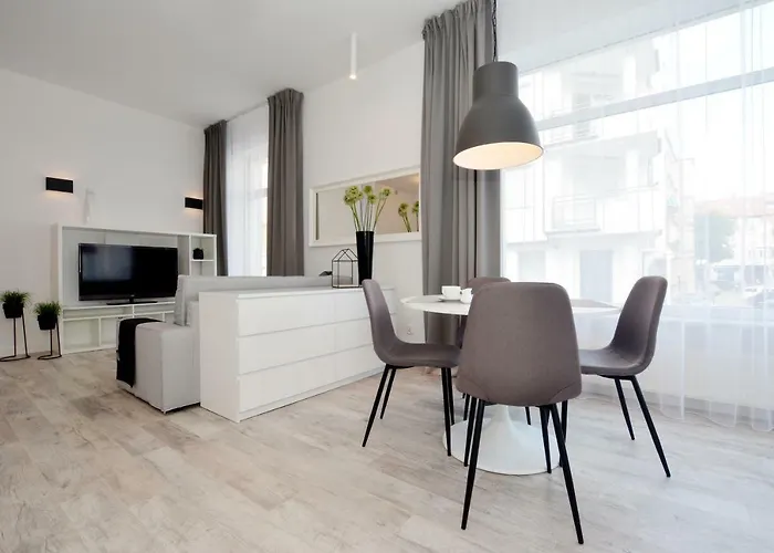 Towarowa * Kołobrzeg